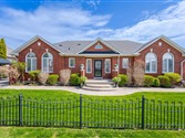 36 Bugelli Dr, Whitby