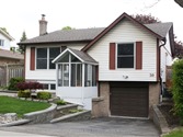 30 Guthrie Cres, Whitby
