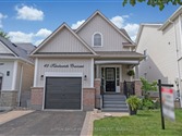 49 Kenilworth Cres, Whitby
