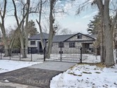 86 Deep Dene Dr, Toronto