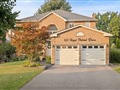 822 Royal Orchard Dr, Oshawa