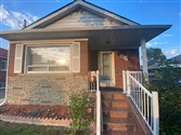 109 Wye Valley Rd, Toronto