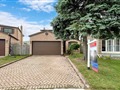 37 Fieldwood Dr, Toronto