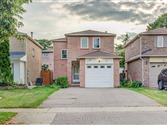 178 Radford Dr, Ajax