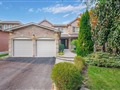 16 Kennett Dr, Whitby