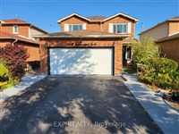 1648 Pepperwood Gate, Pickering