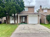 77 Ambercroft Blvd, Toronto