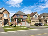 320 Windfield Farms Dr, Oshawa