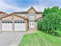 493 Sandalwood Crt, Oshawa