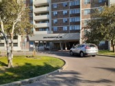 301 Prudential Dr 907, Toronto