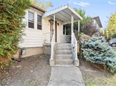 624 Marksbury Rd, Pickering