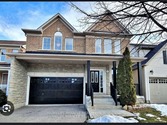 71 Ryder Cres, Ajax