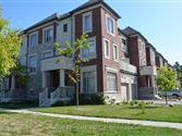 933 Finley Ave, Ajax