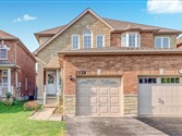 1738 Silver Maple Dr, Pickering