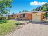 1986 Liverpool Rd, Pickering