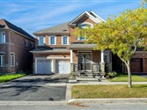 24 Cragg Cres, Ajax