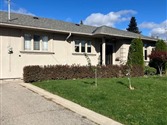 52 Farmcrest Dr Lower, Toronto