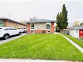 66 Hollyhedge Dr MAIN, Toronto