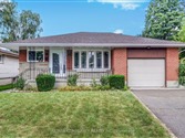 66 Valdez Crt, Oshawa