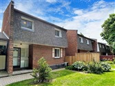 101 Dovedale Dr 23, Whitby