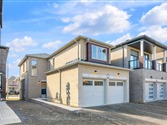 33 Mountainside Cres M/Upper, Whitby