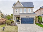 2002 Bloomfield Crt, Pickering