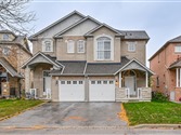 18 Dreamcrest Crt, Whitby