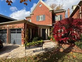 34 Willett Cres, Richmond Hill