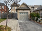 35 Vettese Crt, Markham