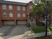 225 Knapton Dr, Newmarket