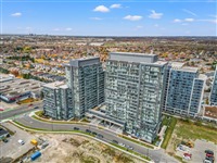 10 Gatineau Dr 714, Vaughan