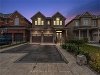 1172 Blencowe Cres, Newmarket