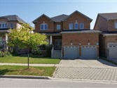 27 Philips View Cres, Richmond Hill