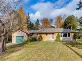 977 Srigley St, Newmarket