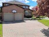 91 Brookshire Circ, Markham