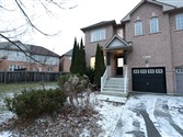 71 Dovetail Dr, Richmond Hill