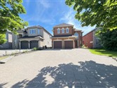 44 Alpine Cres #Upper, Richmond Hill