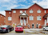 38 GREENSBOROUGH VILLAGE Circ 23, Markham