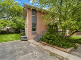 101 Crone Crt Bsmt, Newmarket