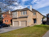 22 Widdifield Ave, Newmarket