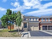 80 Serano Cres, Richmond Hill