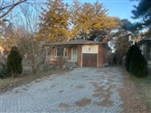 151 Henderson Ave, Markham