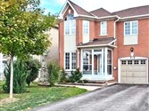 422 Woodspring Ave, Newmarket