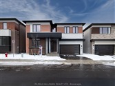 36 Royal Hill Crt, Aurora