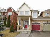 8 Bond Lake Park St, Richmond Hill