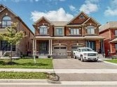 629 Sweetwater Cres, Newmarket