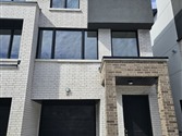 16 Persica St #3, Richmond Hill