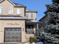 42 Sarno St, Vaughan