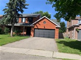 1015 Easthill Crt Bsmt, Newmarket