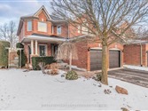 205 Narinia Cres, Newmarket